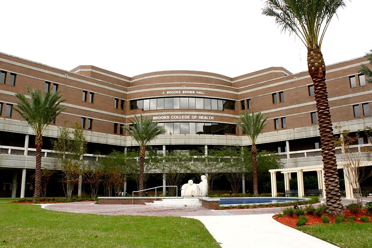 Brooks_Brown_Hall_UNF