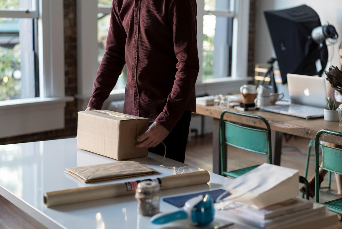 bench-accounting-MGaFENpDCsw-unsplash how reviews influence sales